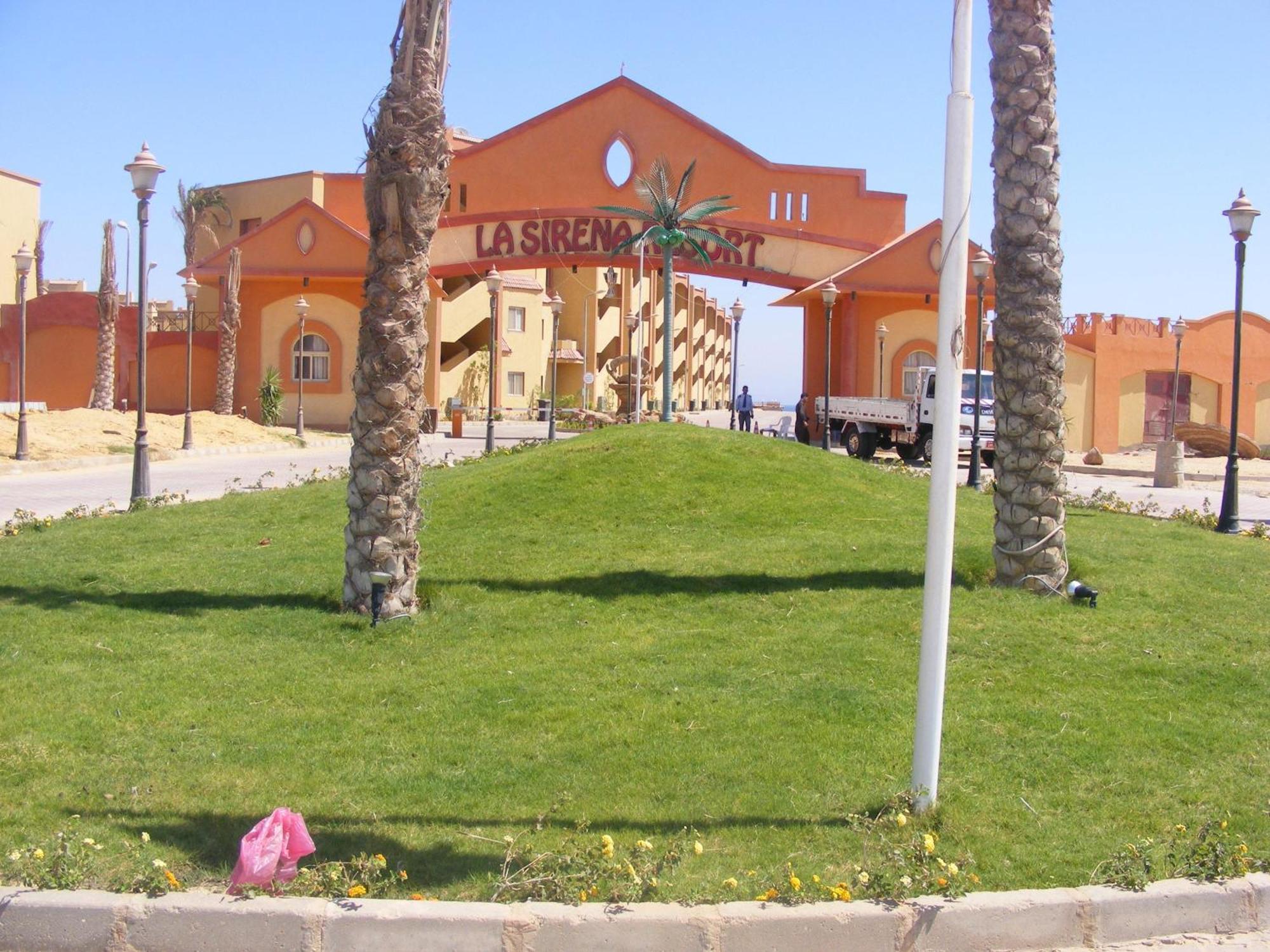 La Sirena Hotel & Resort - Families Only Ain Sukhna Extérieur photo