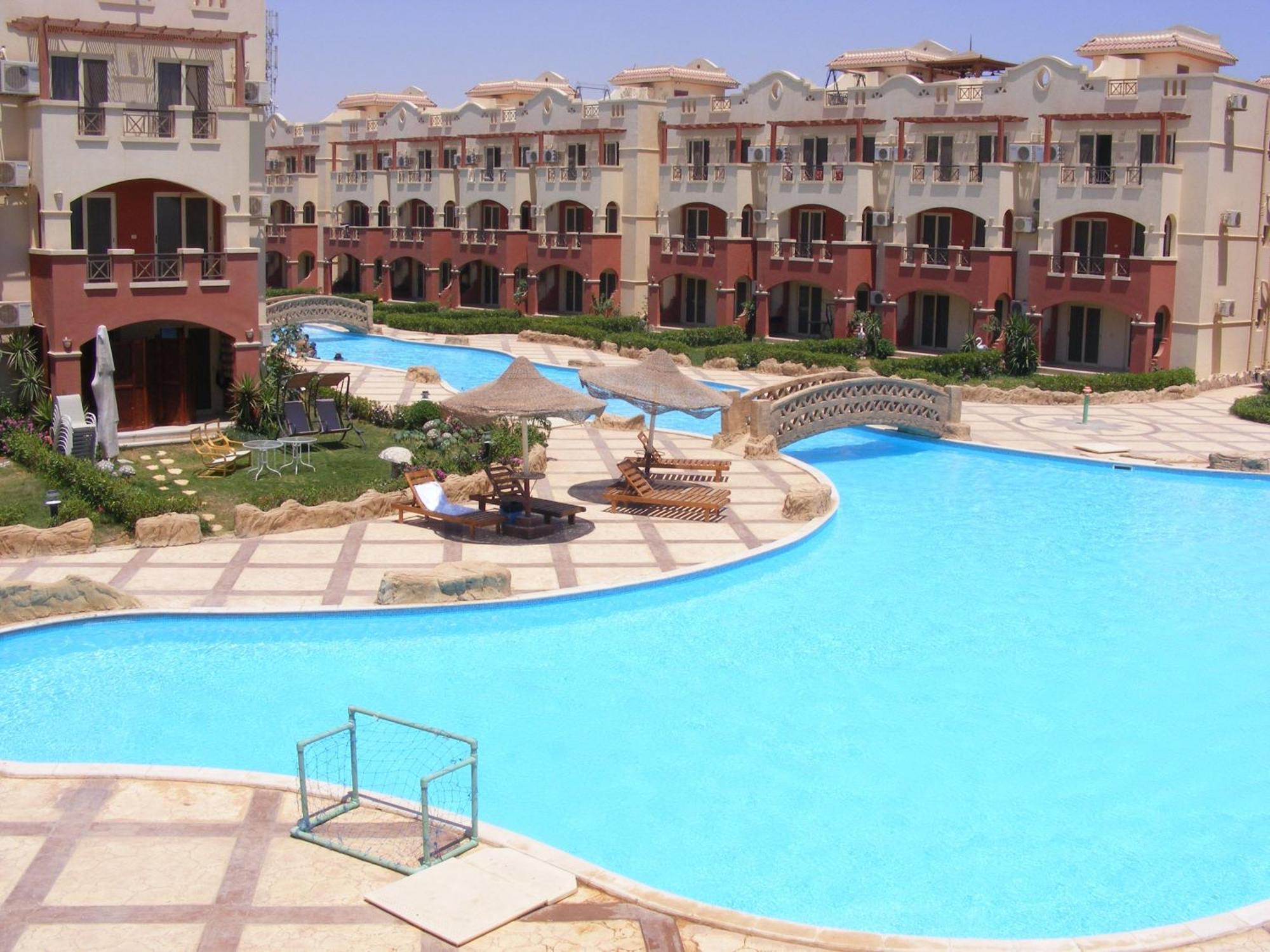 La Sirena Hotel & Resort - Families Only Ain Sukhna Extérieur photo