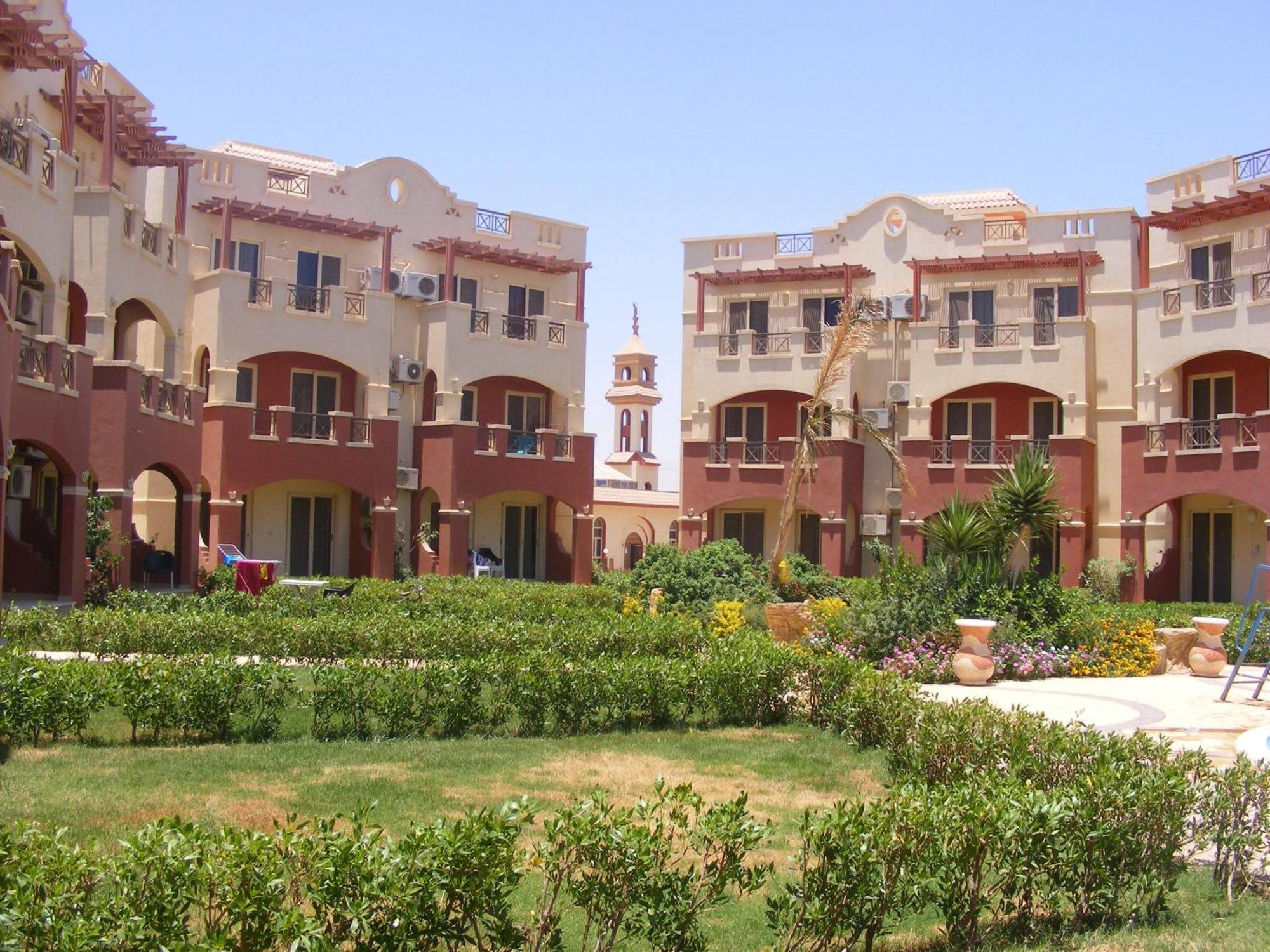 La Sirena Hotel & Resort - Families Only Ain Sukhna Extérieur photo