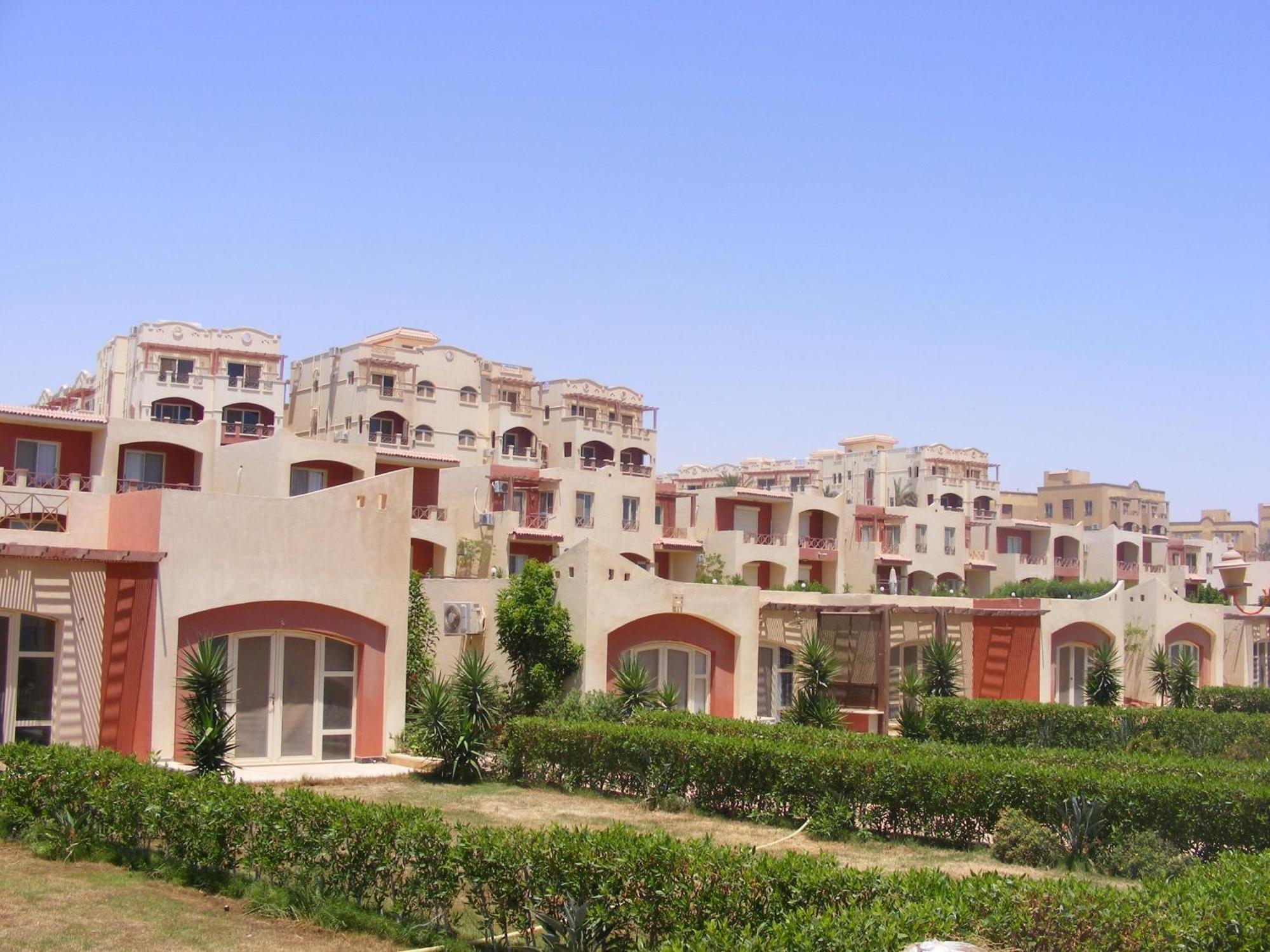 La Sirena Hotel & Resort - Families Only Ain Sukhna Extérieur photo