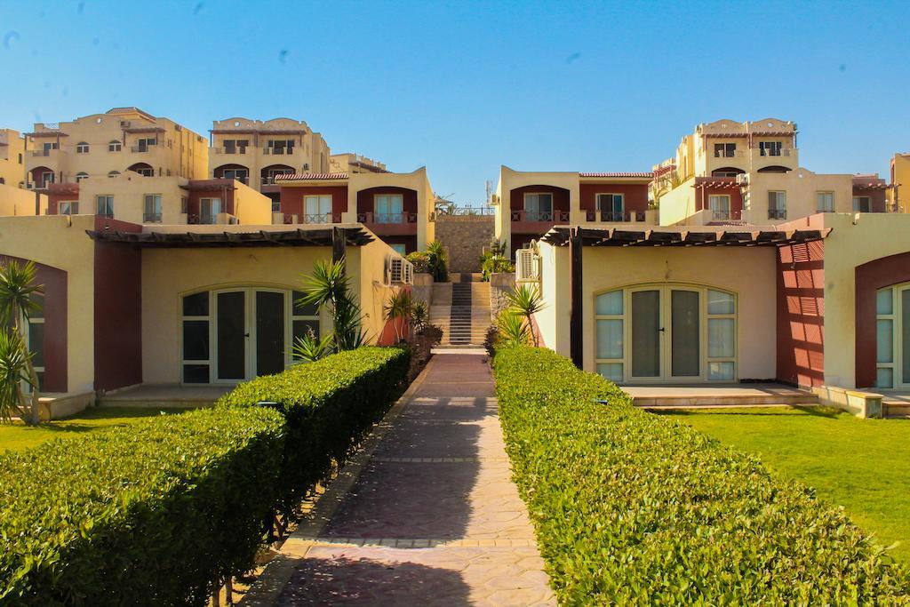 La Sirena Hotel & Resort - Families Only Ain Sukhna Extérieur photo