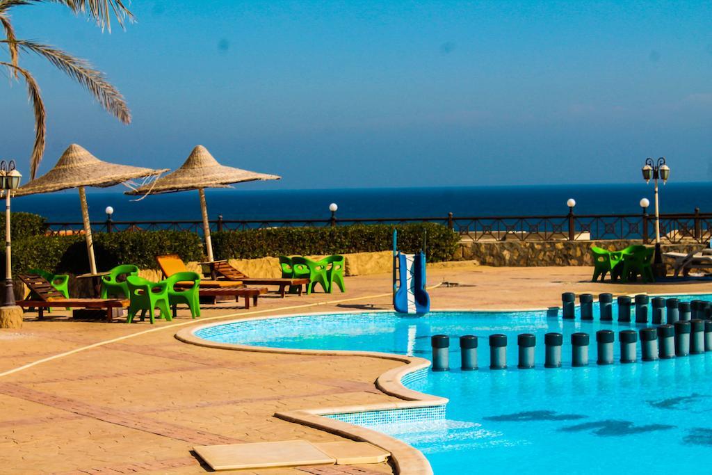 La Sirena Hotel & Resort - Families Only Ain Sukhna Extérieur photo